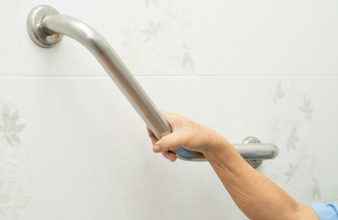 Grab Bars - Myrtle Beach Bathroom Remodeling Specialists